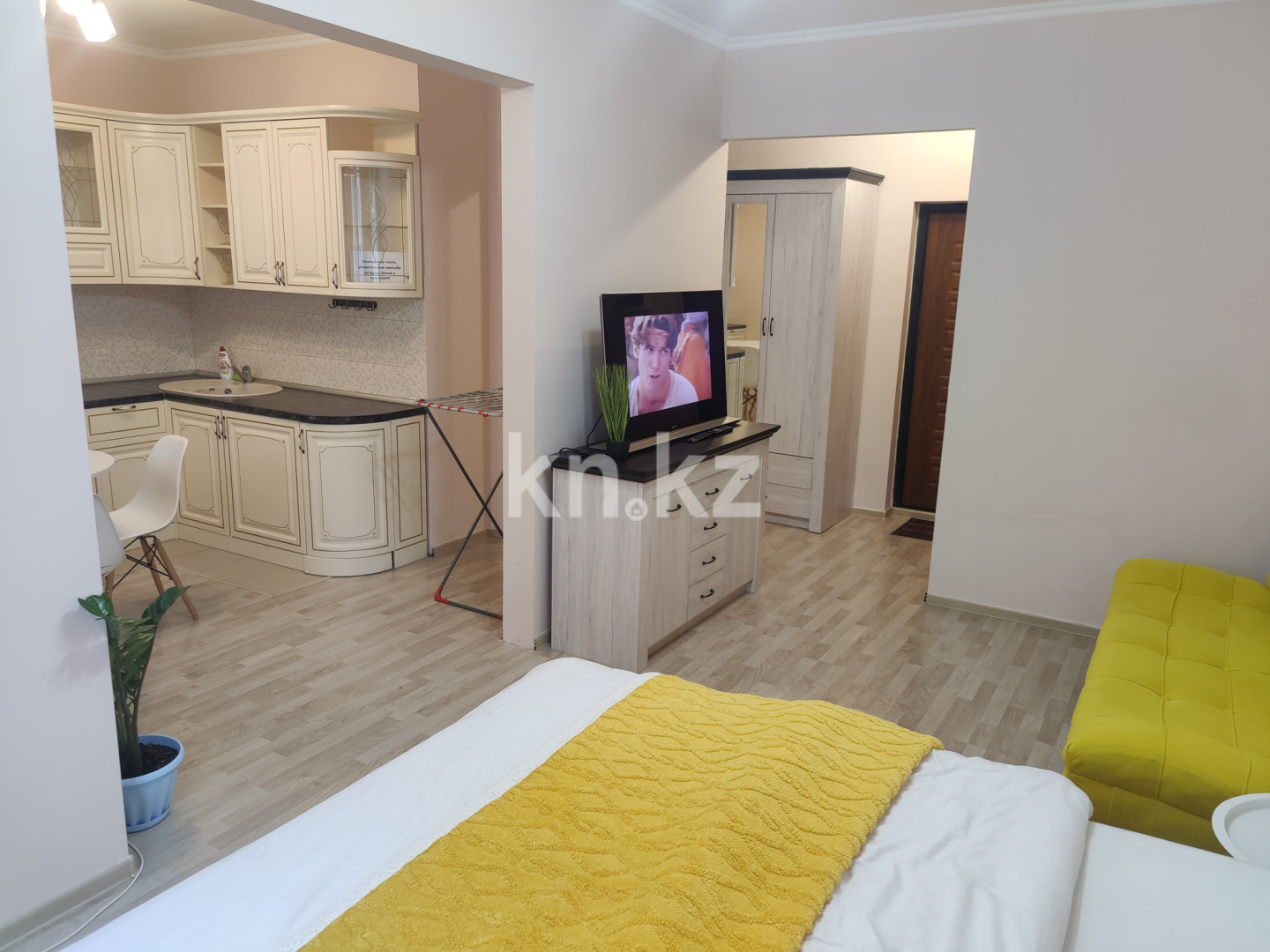 Аренда 1-комнатной квартиры посуточно, 40 м² в Алматы - фото 2