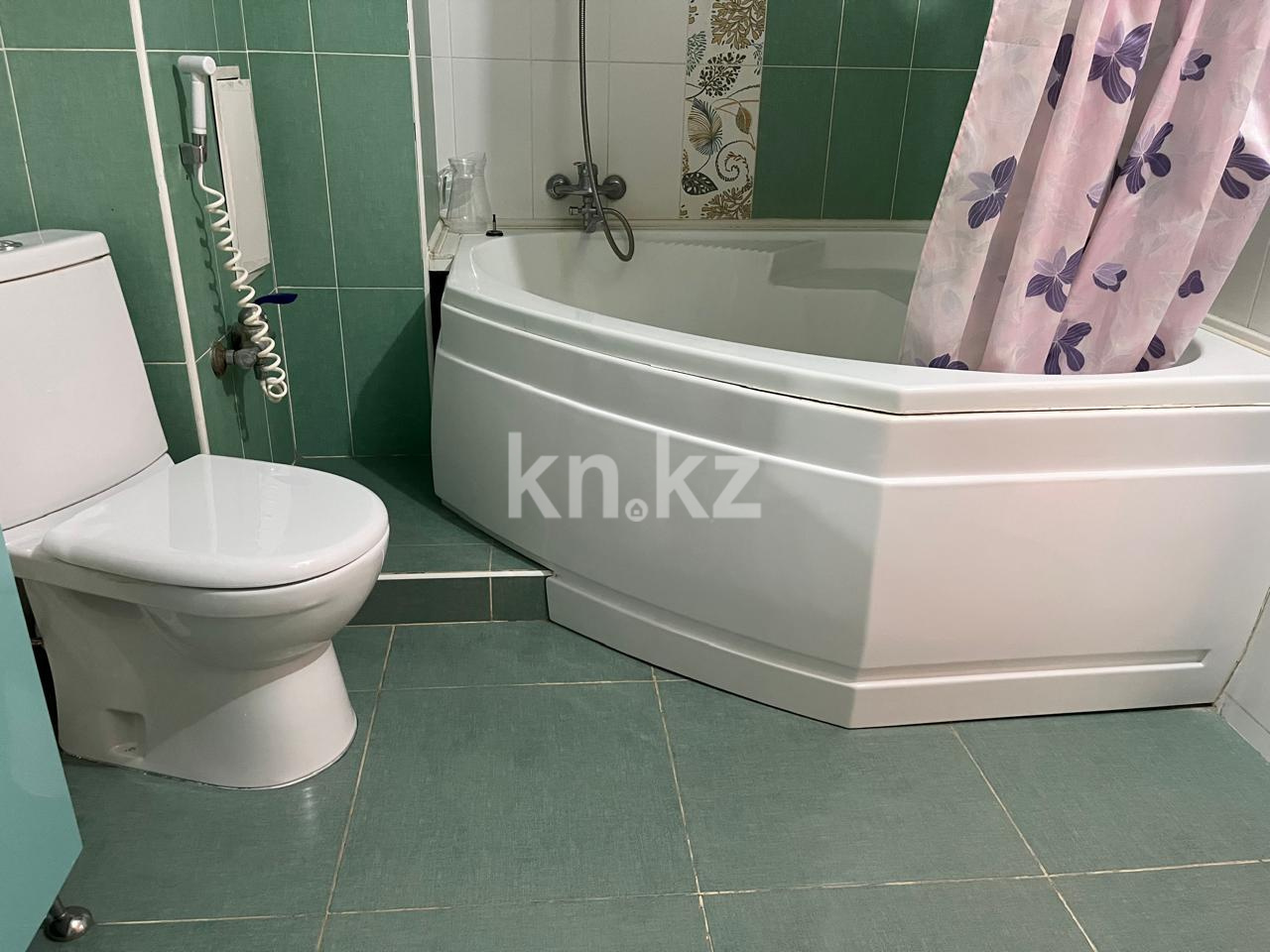 Продажа 4-комнатной квартиры, 105 м², ул. Сауран, дом  3/1 - район Абу Даби плазы в Астане - фото 15