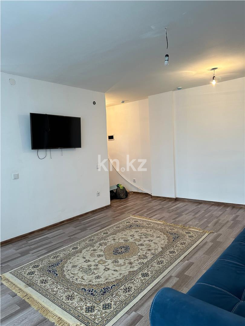 Продажа 2-комнатной квартиры, 54 м², ул. Ашимова в Караганде - фото 2