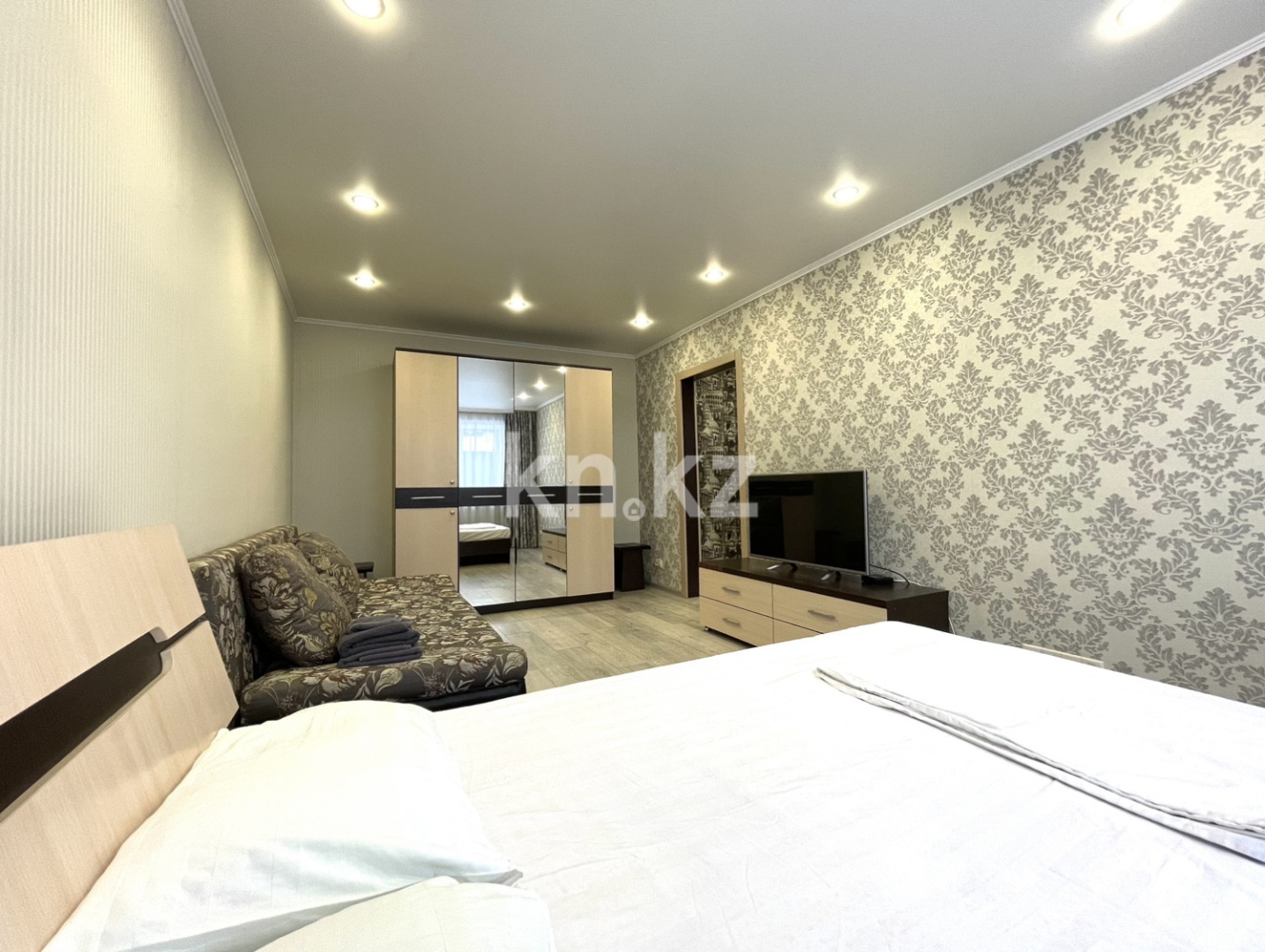 Аренда 1-комнатной квартиры посуточно, 1 м², ул. Интернациональная, дом  75 в Петропавловске - фото 2