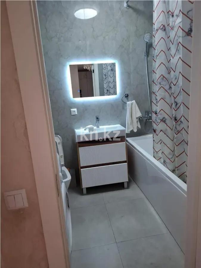 Продажа 2-комнатной квартиры, 62 м² в Алматы - фото 3