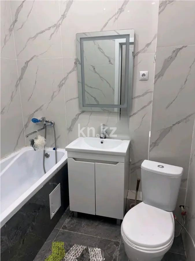 Продажа 1-комнатной квартиры, 39 м², ул. Е-181, дом  1/1 в Астане - фото 4