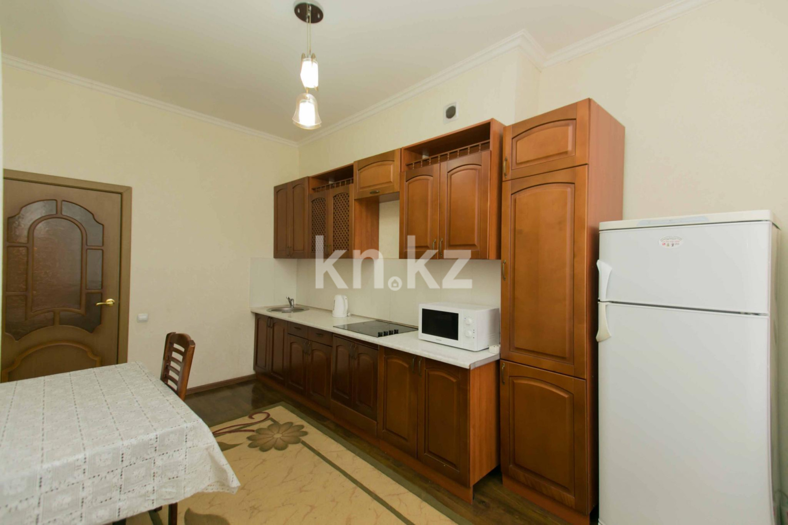 Аренда 2-комнатной квартиры посуточно, 90 м², ул. Сарайшык, дом  34 - ул. Акмешит в Астане - фото 15