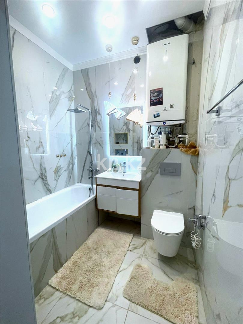 Продажа 3-комнатной квартиры, 81 м², 137 учетный квартал в Караганде - фото 9