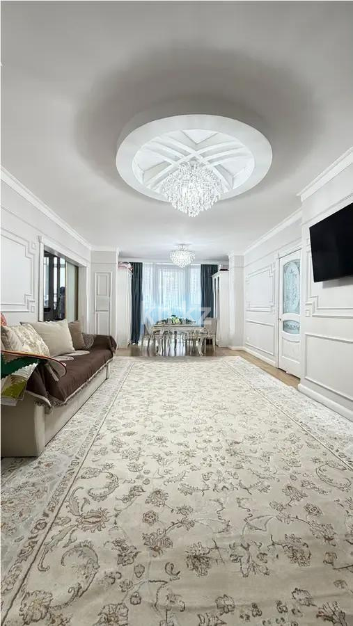 Продажа 2-комнатной квартиры, 103 м² в Караганде