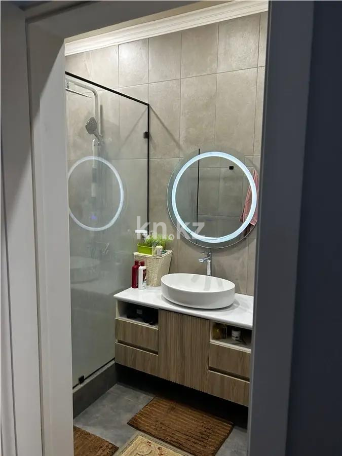 Продажа 3-комнатной квартиры, 77 м², ул. Е-882, дом  5 в Астане - фото 4