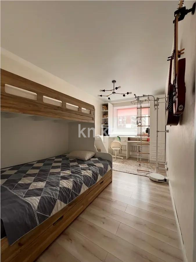 Продажа 3-комнатной квартиры, 94 м², ул. Байтурсынова, дом  43/4 в Астане - фото 3