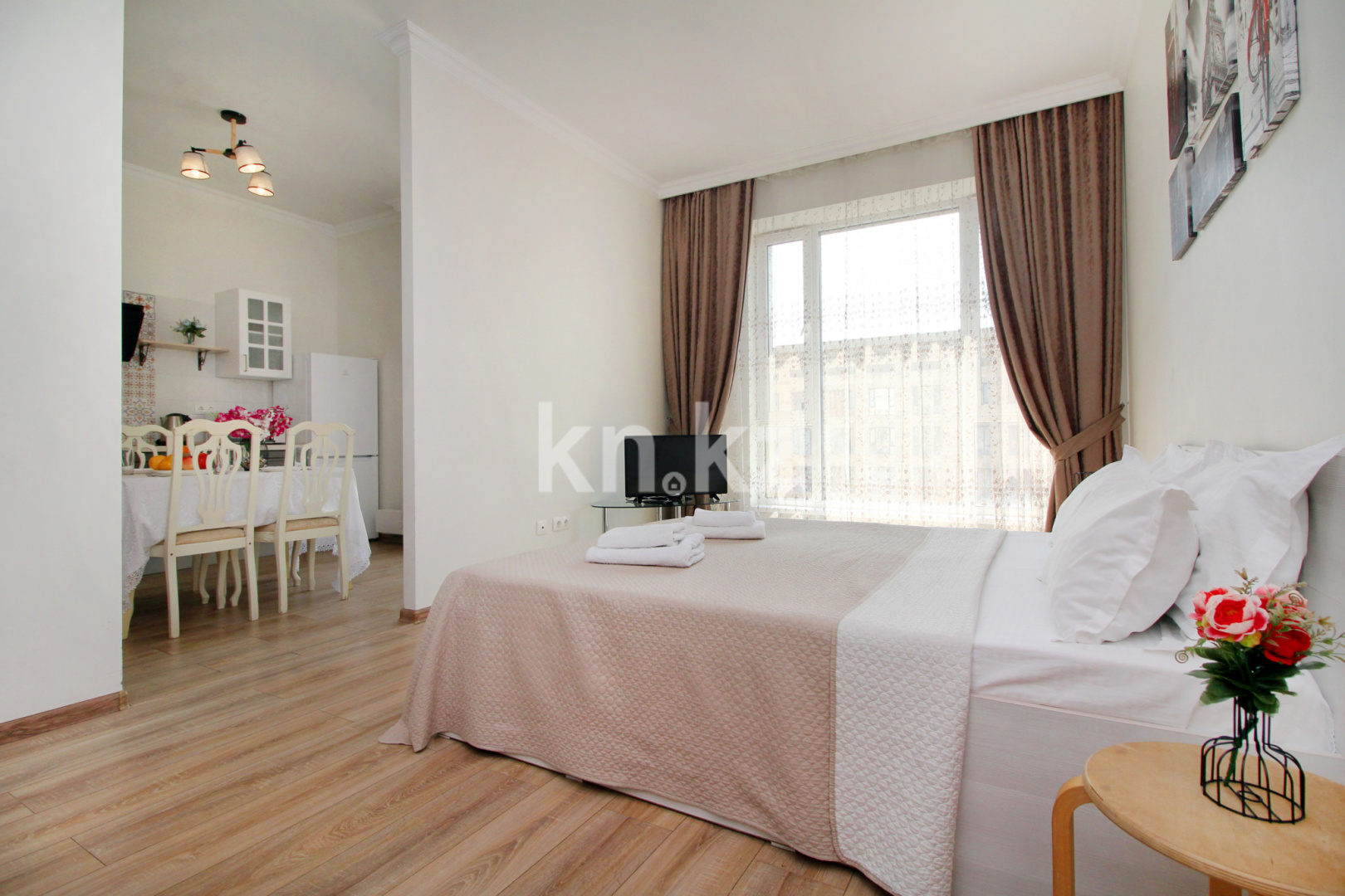 Аренда 1-комнатной квартиры посуточно, 40 м², пр. Абая, дом  109/6 - ул. Манаса в Алматы - фото 3