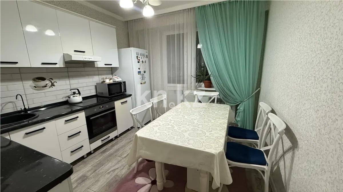 Продажа 2-комнатной квартиры, 65 м² в Алматы - фото 2
