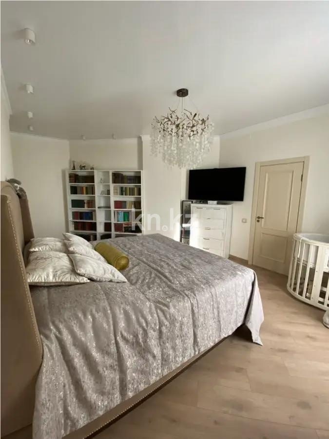 Продажа 3-комнатной квартиры, 97 м², ул. Сатпаева, дом  30а в Алматы - фото 2