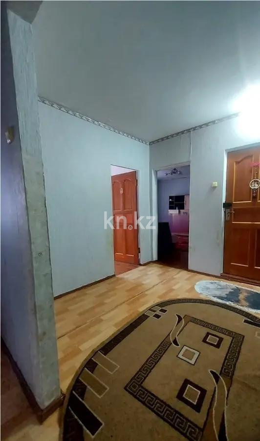 Продажа 3-комнатной квартиры, 64 м², мкр. Голубые Пруды, дом  4 в Караганде - фото 5