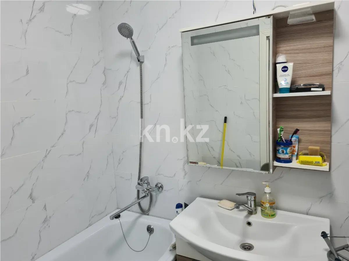 Продажа 2-комнатной квартиры, 65 м², ул. Райымбек батыра, дом  167 в Алматы - фото 3