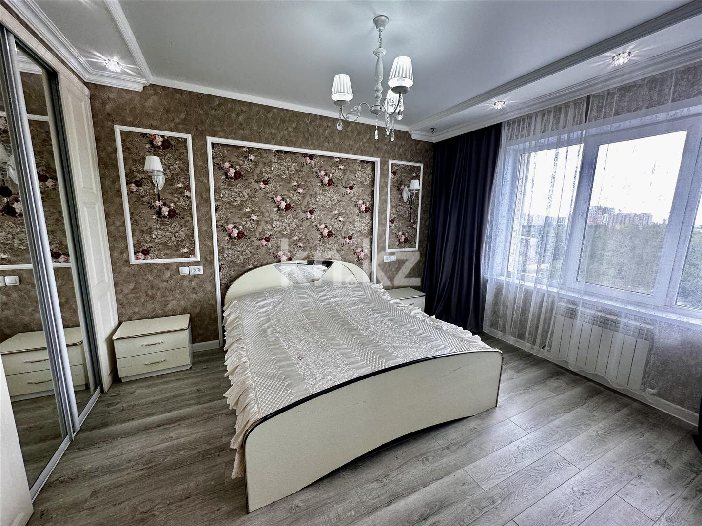 Продажа 3-комнатной квартиры, 109 м², пр. Республики, дом  42 в Караганде - фото 6