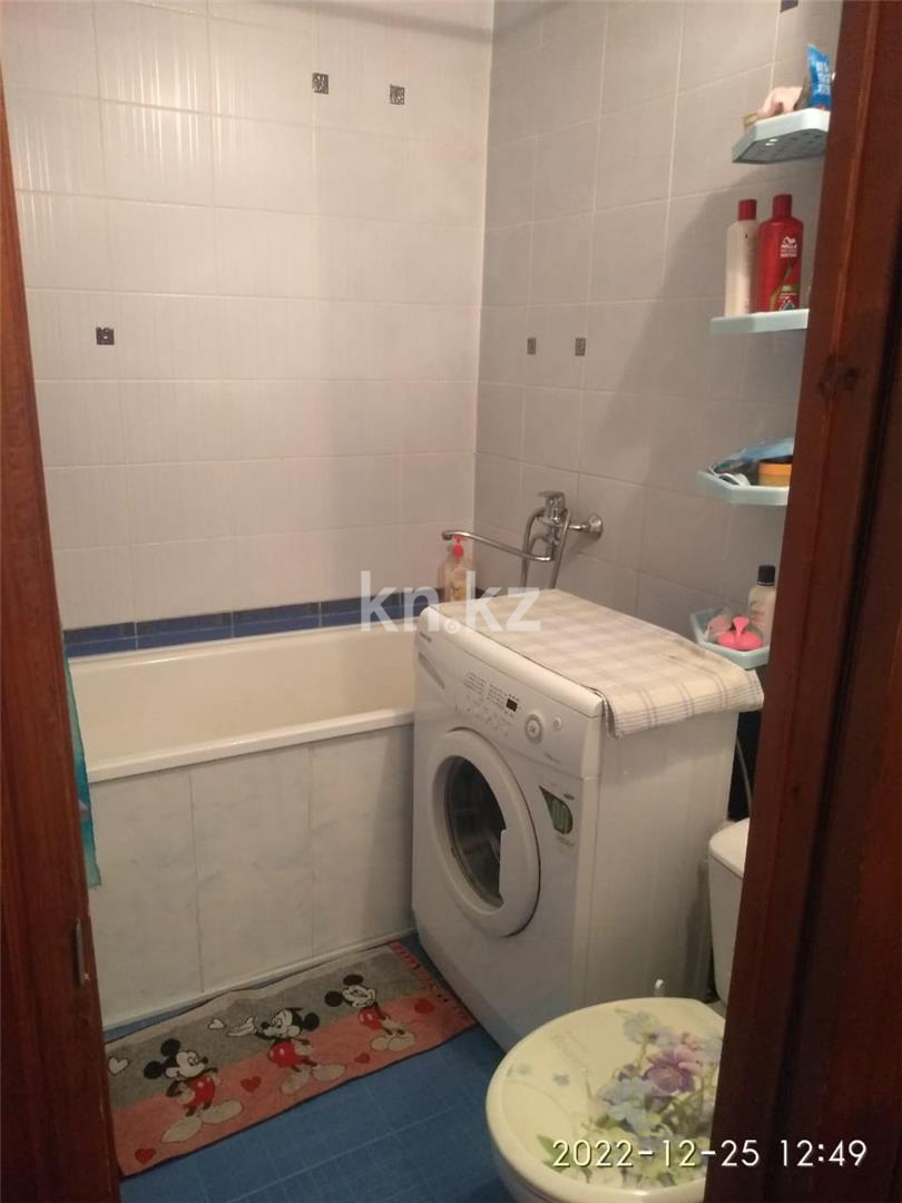 Продажа 3-комнатной квартиры, 59 м², ул. Ерубаева, дом  47 в Караганде - фото 20