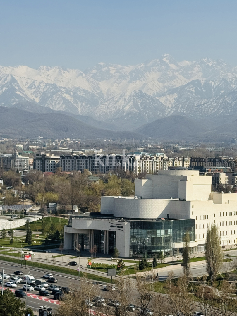 Аренда 3-комнатной квартиры, 130 м² в Алматы - фото 2