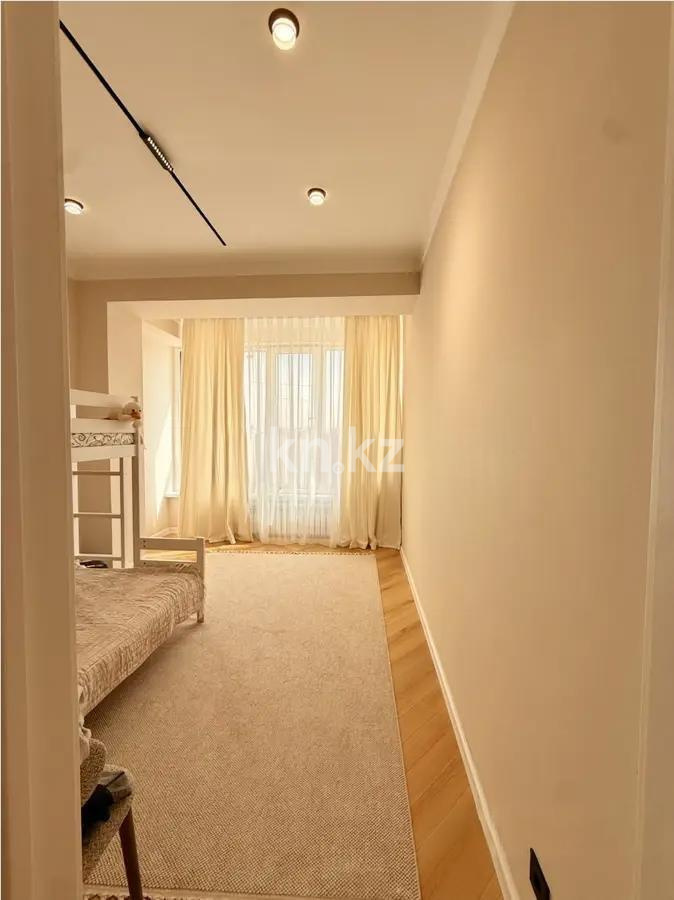 Продажа 3-комнатной квартиры, 70 м² в Алматы - фото 2