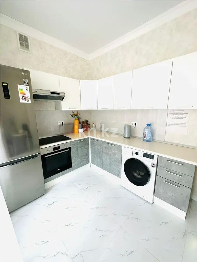 Продажа 1-комнатной квартиры, 42 м², пр. Туран, дом  46/4 в Астане - фото 2