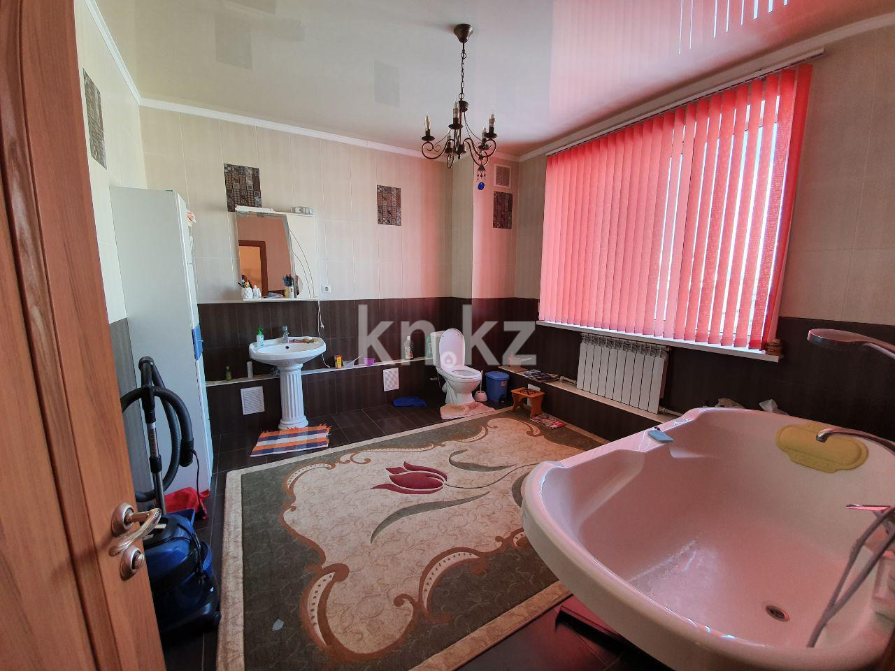 Продажа 6-комнатного дома, 370 м², ул. Аккемер, дом  28/2 в Астане - фото 9