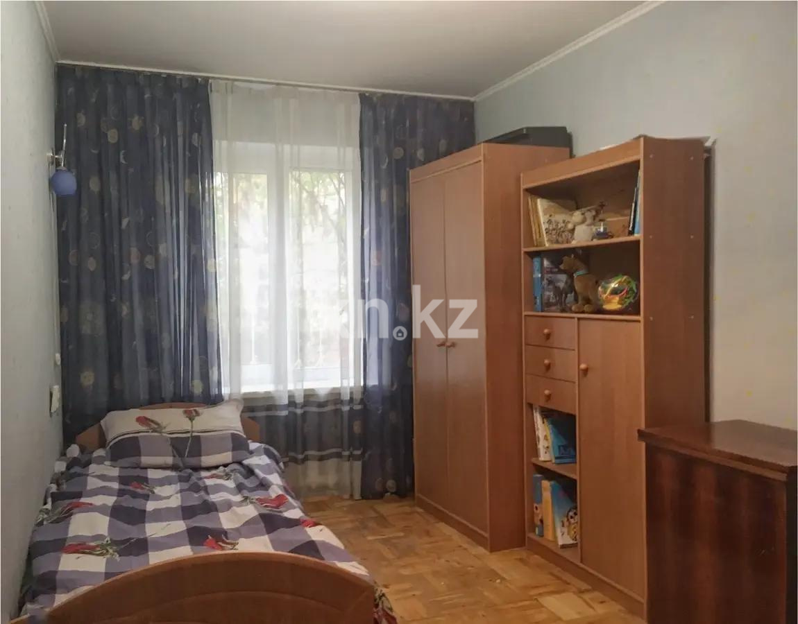 Продажа 4-комнатной квартиры, 81 м², ул. Жандосова, дом  29 в Алматы - фото 4