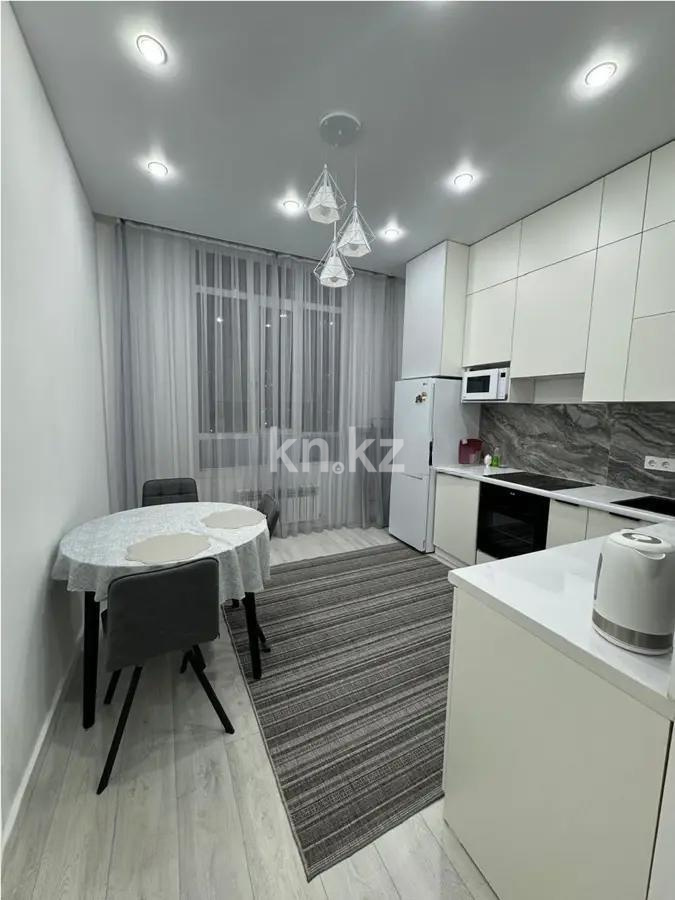 Продажа 1-комнатной квартиры, 42.6 м², ул. Торекулова, дом  95 в Алматы - фото 2