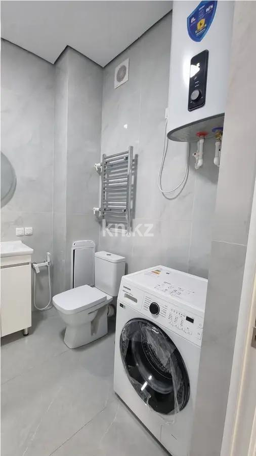 Продажа 2-комнатной квартиры, 64 м², ул. Букетова, дом  3/2 в Караганде - фото 5