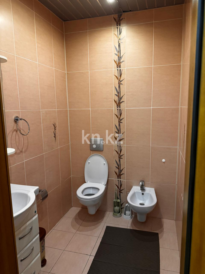 Аренда 3-комнатной квартиры, 110 м², ул. Отырар, дом  2/1 - Республики-Кенесары в Астане - фото 12