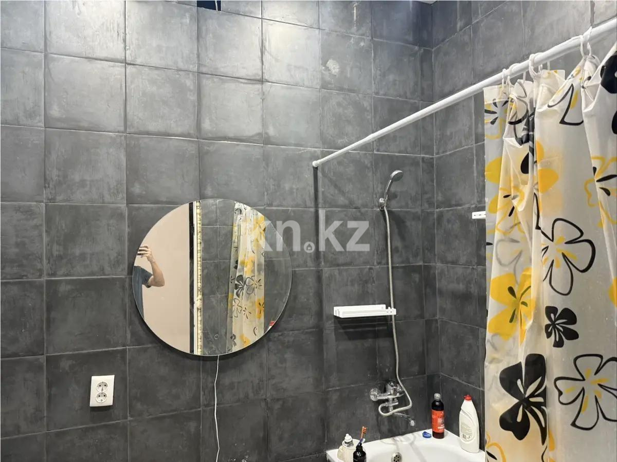 Продажа 1-комнатной квартиры, 36 м², ул. Толе би, дом  12/1 в Астане - фото 4