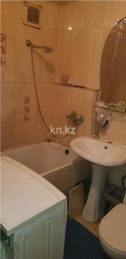 Продажа 2-комнатной квартиры, 46.2 м², 3 мкр., дом  5 в Алматы - фото 4