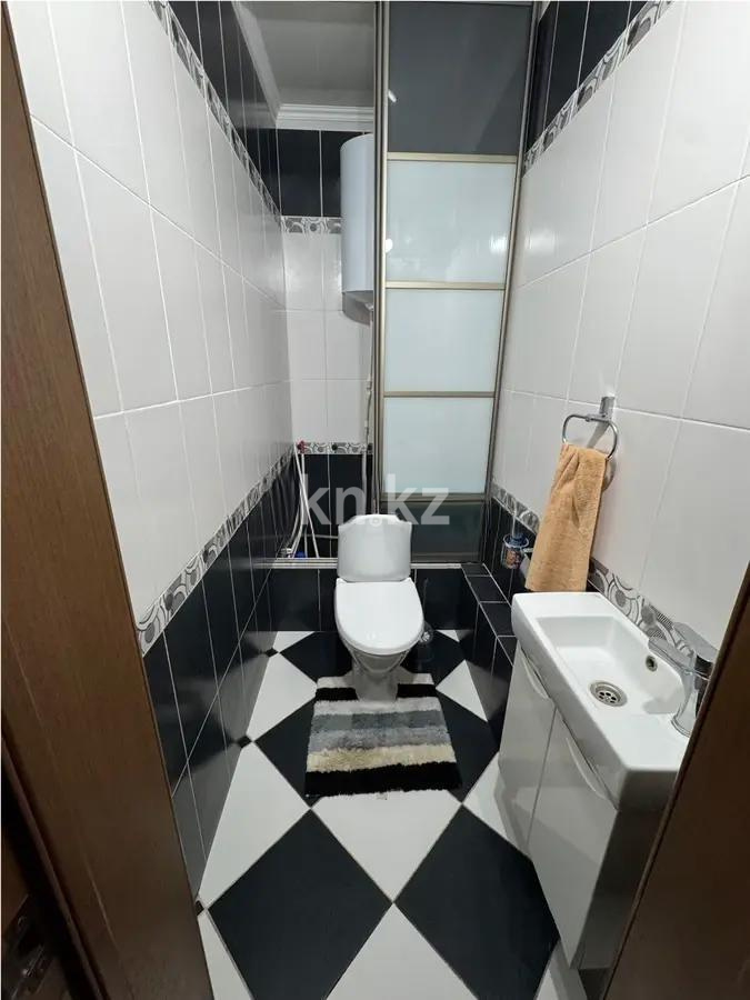 Продажа 4-комнатной квартиры, 115 м², пр. Шахтеров, дом  60 в Караганде - фото 2