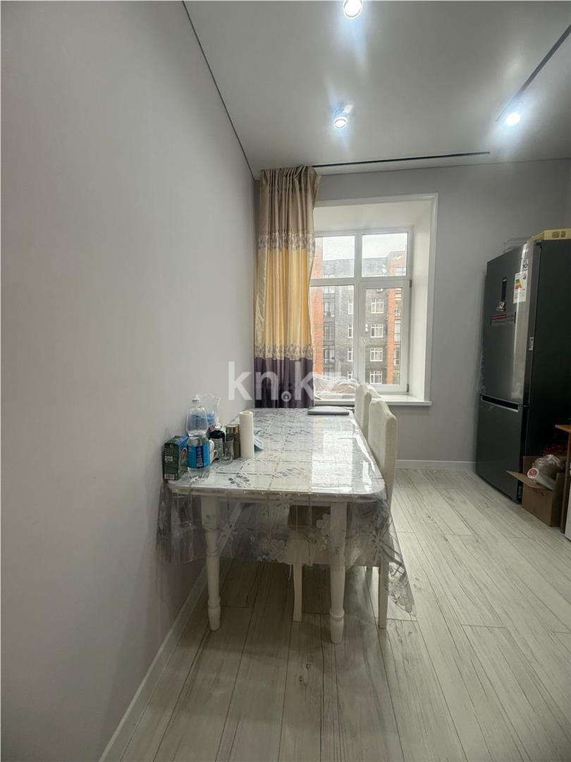 Продажа 2-комнатной квартиры, 68 м², 067 учетный квартал в Караганде - фото 4