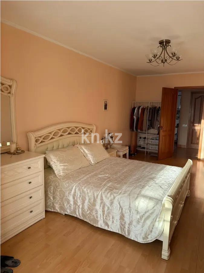 Продажа 3-комнатной квартиры, 68.6 м² в Алматы - фото 4