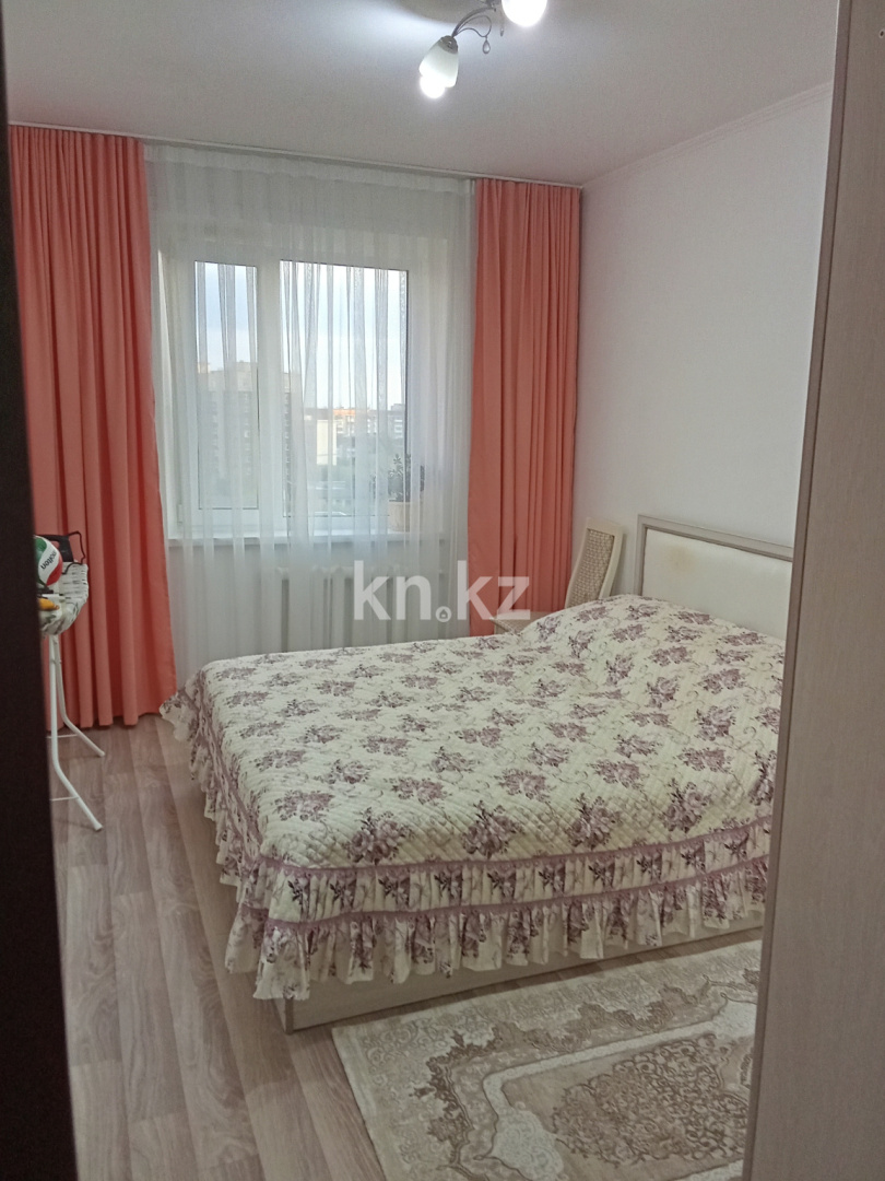 Продажа 3-комнатной квартиры, 63 м², мкр-н Степной-3, дом  7 в Караганде - фото 12