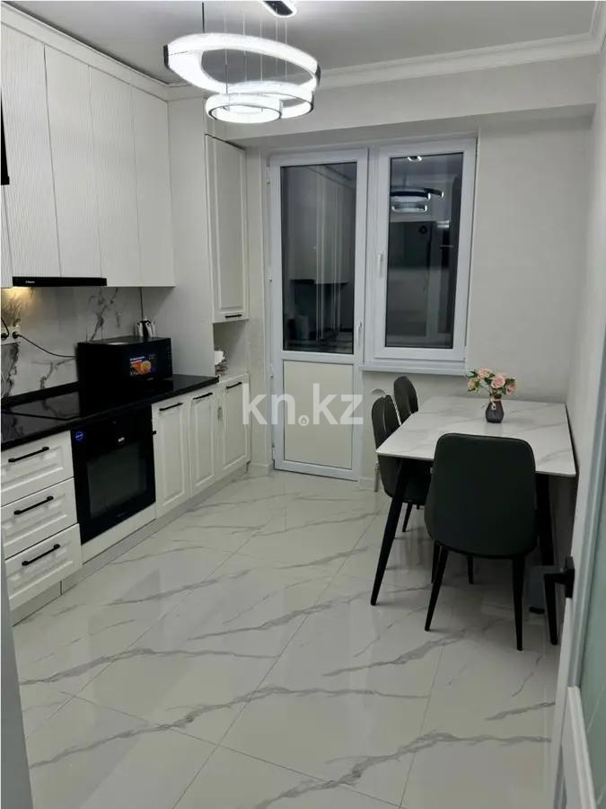 Продажа 2-комнатной квартиры, 69 м², ул. Есенова, дом  160/3 в Алматы - фото 3
