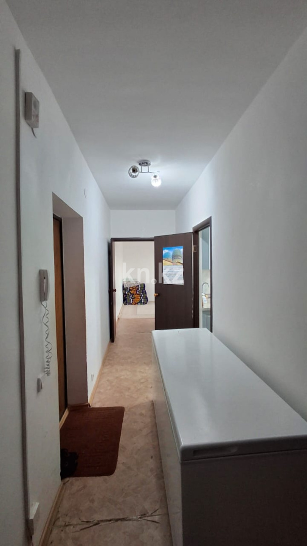 Продажа 1-комнатной квартиры, 46.5 м², мкр. Кунаева в Уральске - фото 5