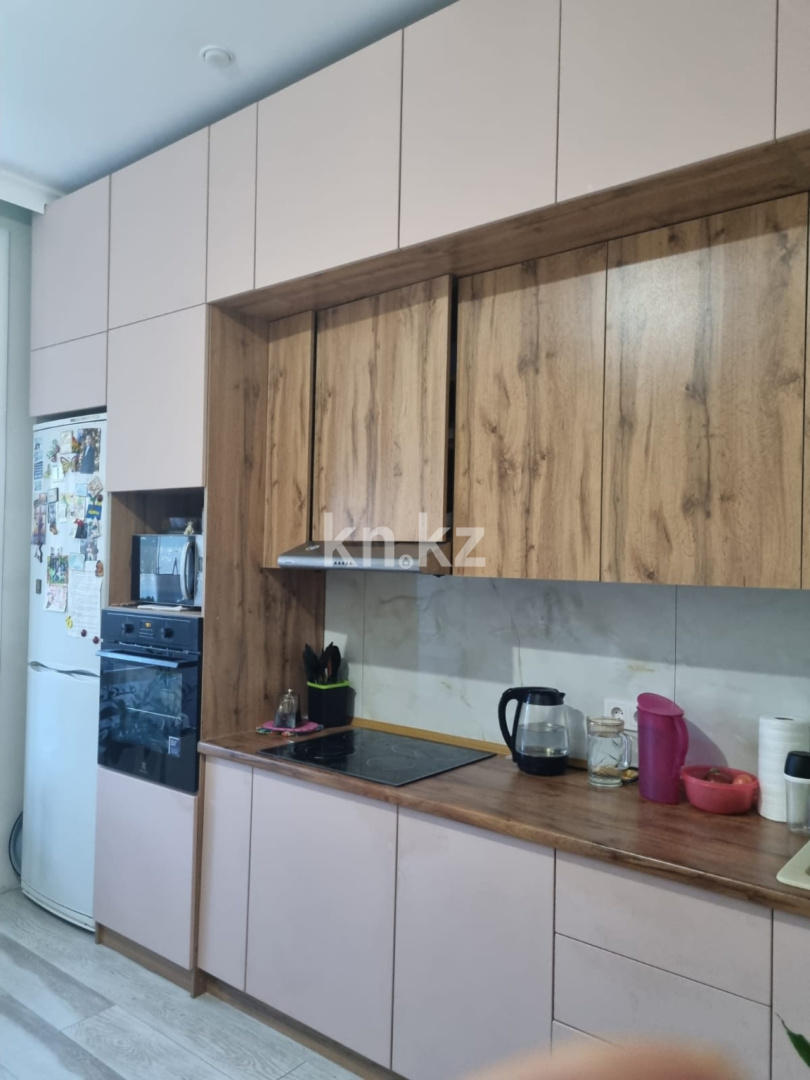 Продажа 2-комнатной квартиры, 70 м² в Караганде