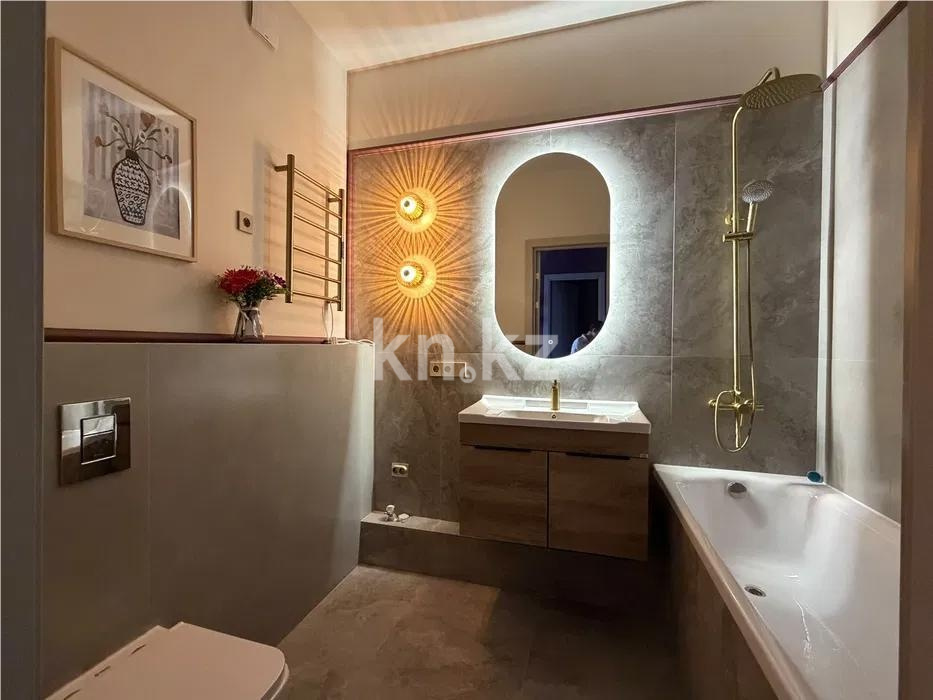 Продажа 2-комнатной квартиры, 44 м² в Алматы - фото 4