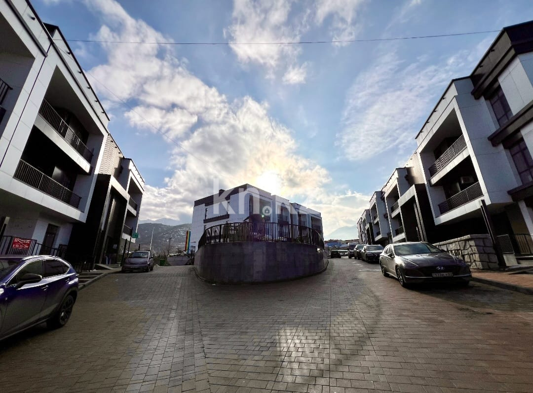 Продажа 2-комнатной квартиры, 48 м², ул. Салыкова, дом  40 в Алматы - фото 31