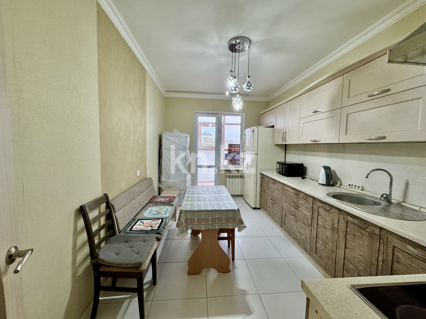 Продажа 2-комнатной квартиры, 77.3 м², пр. Республики, дом  40 в Караганде - фото 7