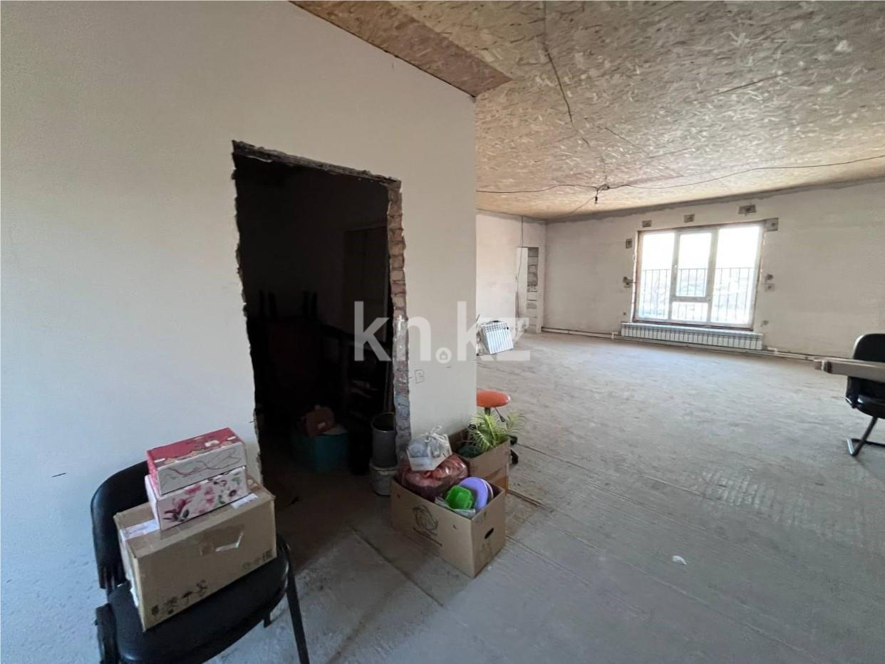 Продажа 3-комнатной квартиры, 121.5 м² в Караганде - фото 5