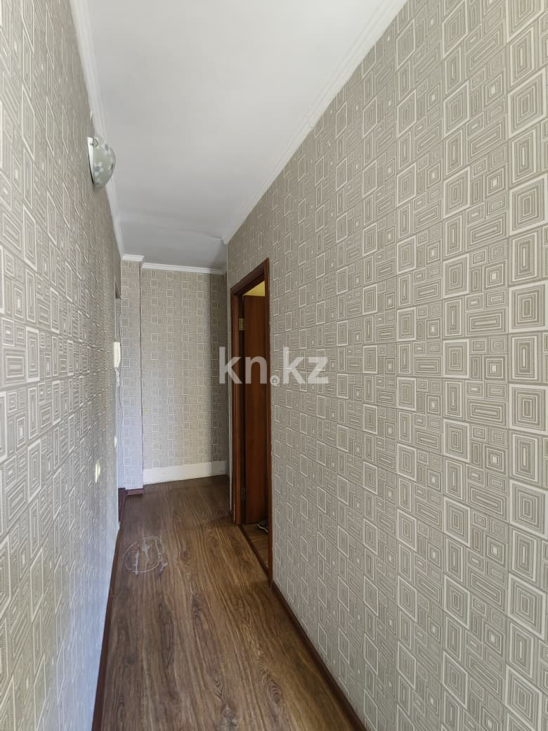 Продажа 2-комнатной квартиры, 43 м², ул. Алиханова, дом  30/2 в Караганде - фото 17