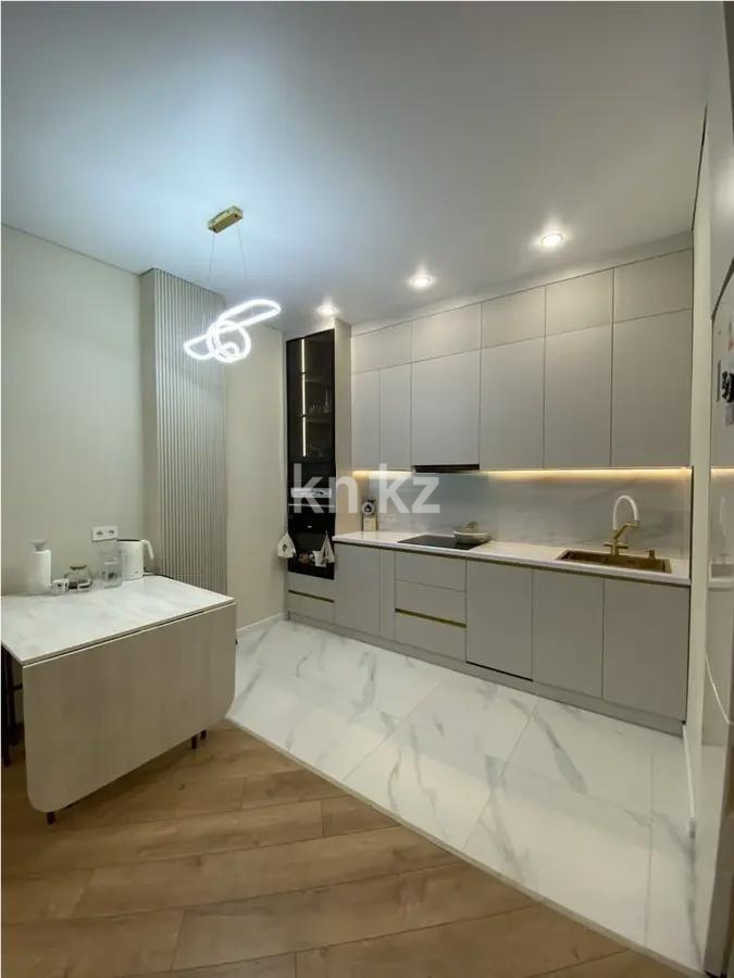 Продажа 3-комнатной квартиры, 77 м², ул. Букетова, дом  3 в Караганде - фото 4