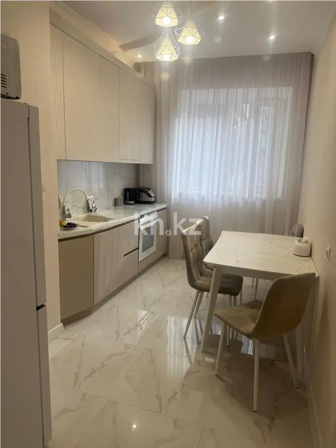 Продажа 3-комнатной квартиры, 83 м², ул. Сейфуллина, дом  5 в Астане - фото 4