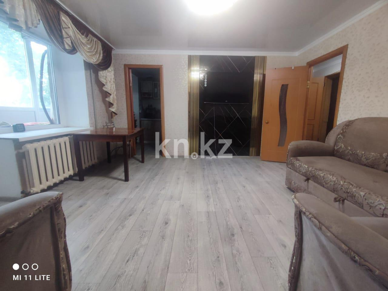 Продажа 3-комнатной квартиры, 57 м², ул. 6-й мик-н в Темиртау