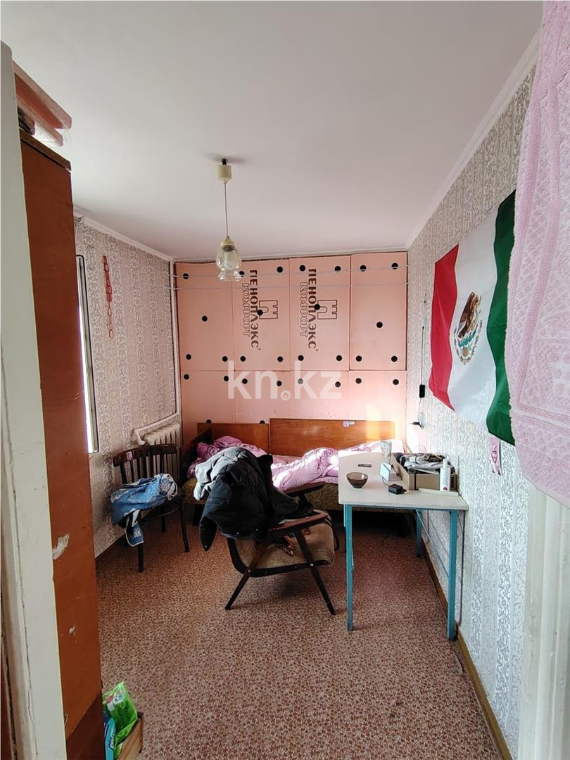 Продажа 4-комнатной квартиры, 61 м², мкр-н 21 в Караганде - фото 10
