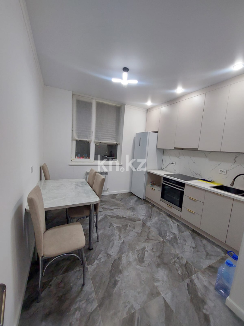 Аренда 1-комнатной квартиры, 37 м², ул. Сыганак, дом  32 в Астане - фото 2