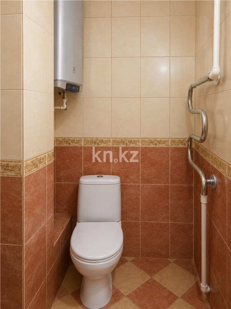 Продажа 3-комнатной квартиры, 65 м² в Караганде - фото 10