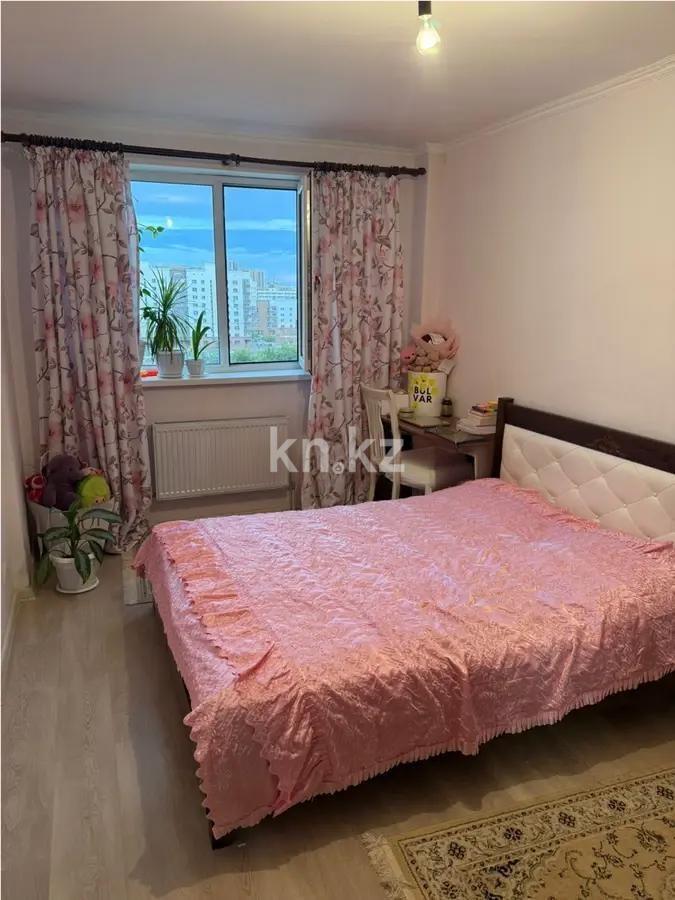 Продажа 3-комнатной квартиры, 74 м², пр. Кошкарбаева, дом  50 в Астане