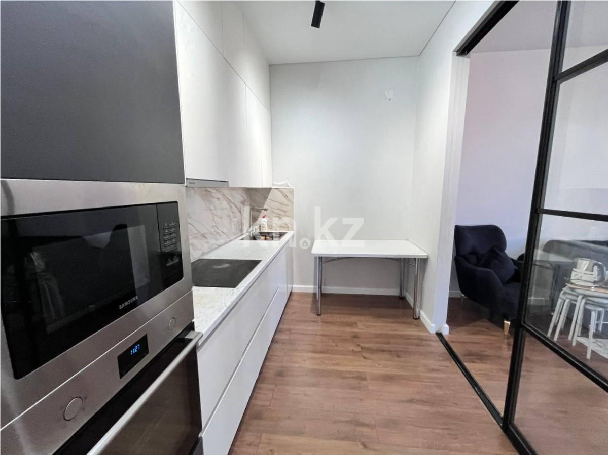 Продажа 4-комнатной квартиры, 94 м², ул. Муканова в Караганде - фото 5