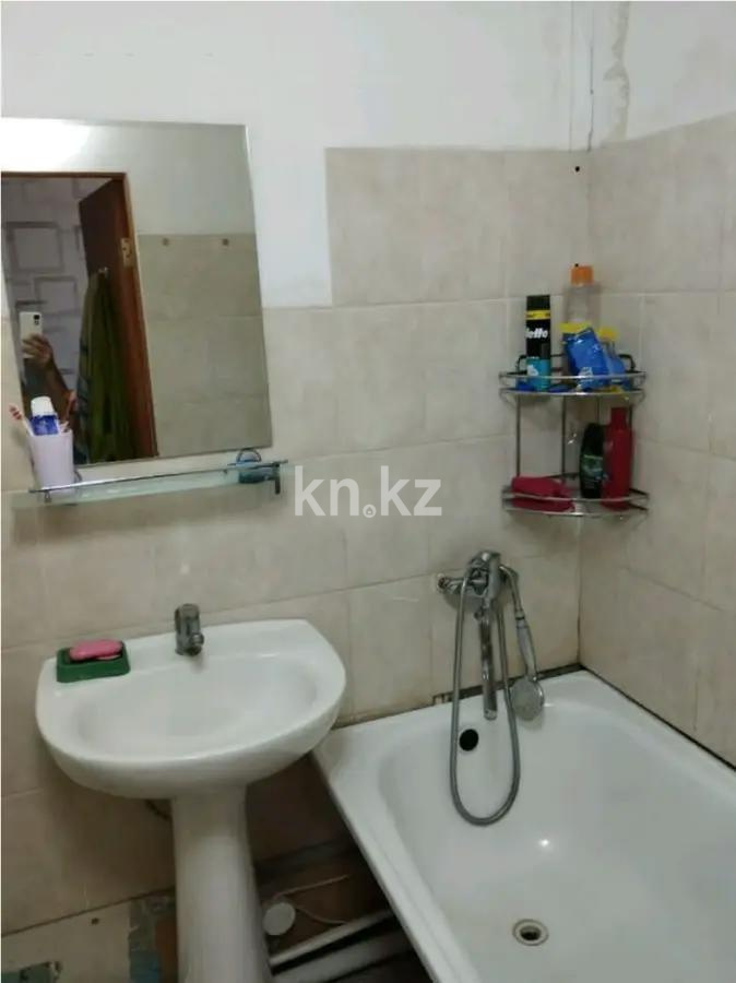 Продажа 1-комнатной квартиры, 40 м², мкр-н 15, дом  3 в Караганде - фото 3