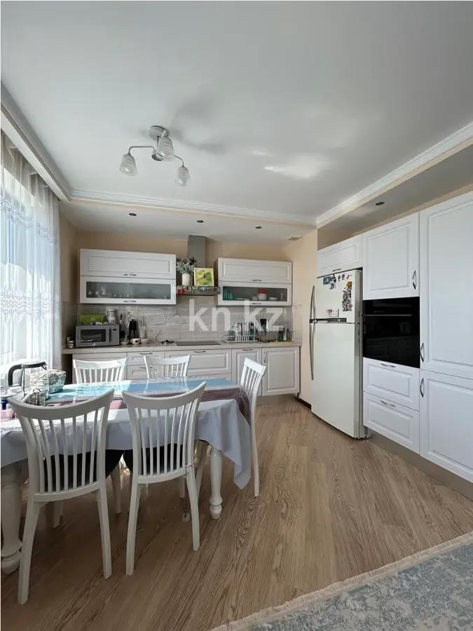 Продажа 4-комнатной квартиры, 93.8 м², пр. Женис, дом  67 в Астане - фото 5